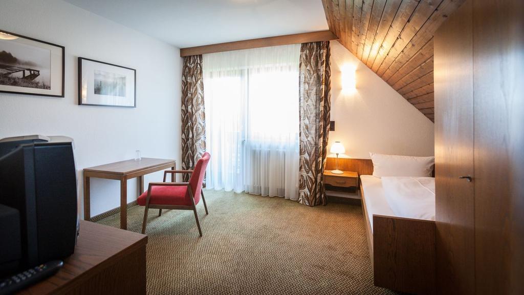 Gasthaus Zum Hirsch Gutach Pokoj fotografie